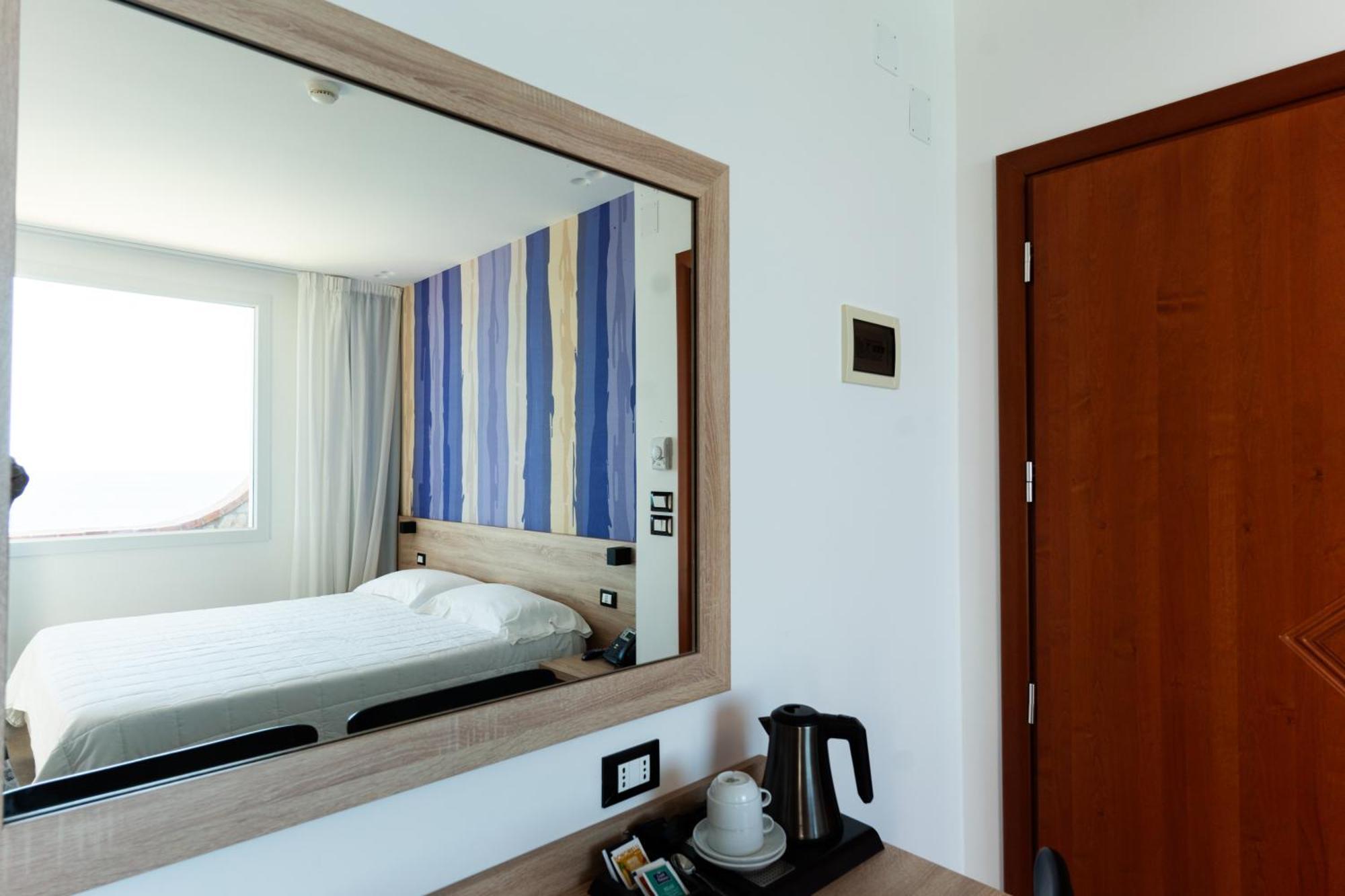 Hotel La Martinica Ficarazzi المظهر الخارجي الصورة
